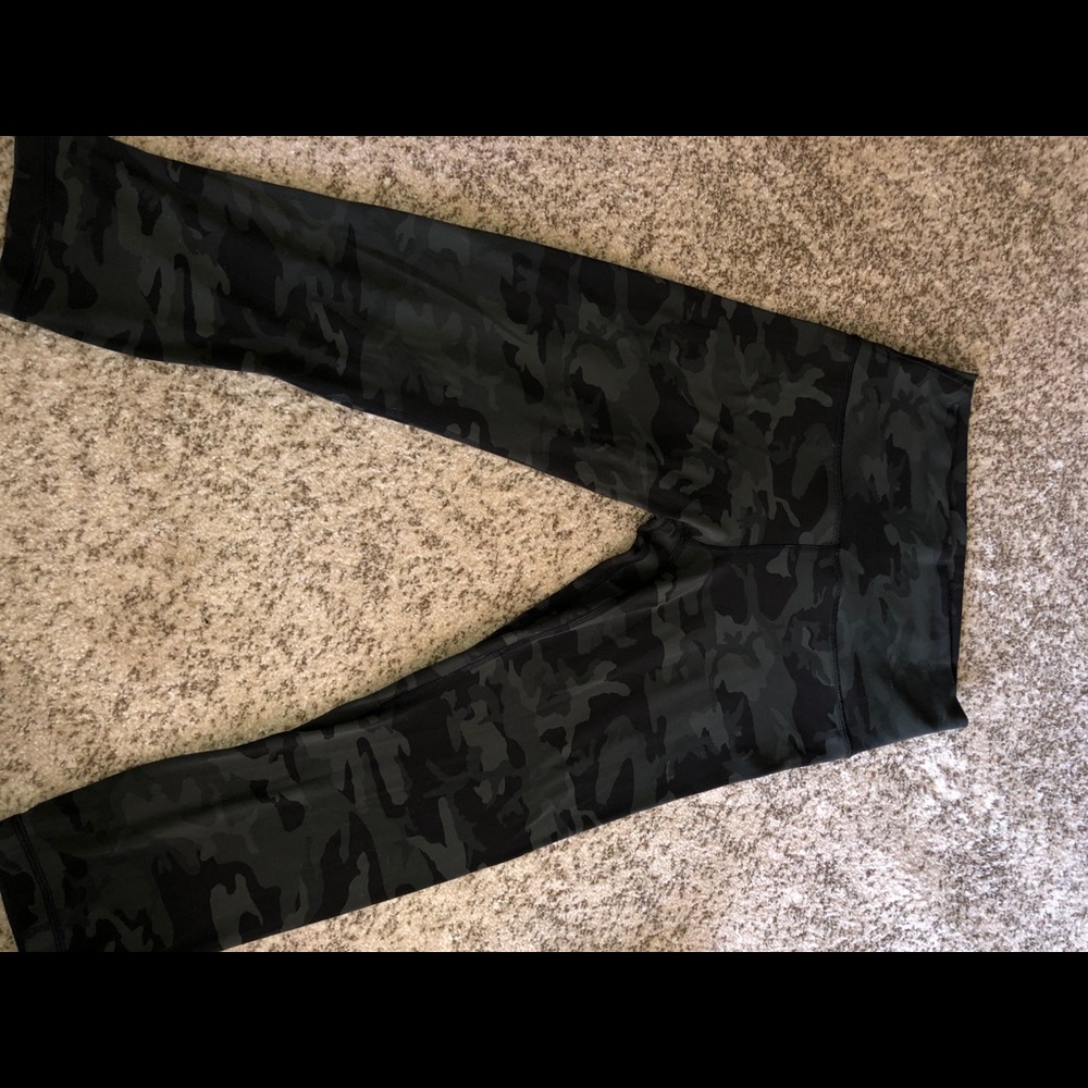 Lululemon Align Crop 23”